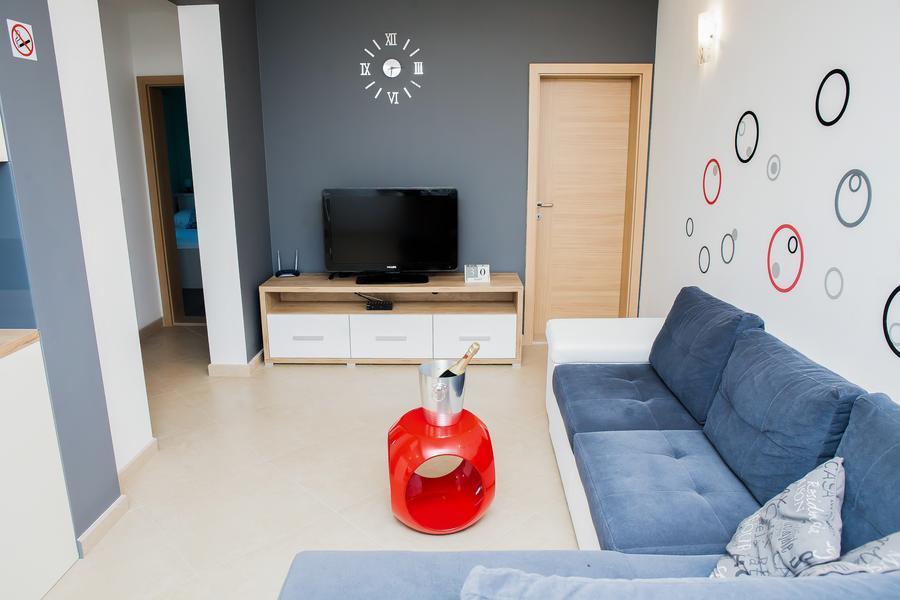 Apartmani Petricevic Supetar Buitenkant foto